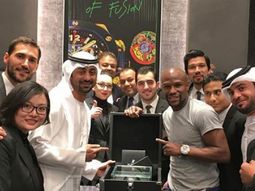 otra excentricidad de mayweather: compro un reloj por mas de un millon de dolares otra excentricidad de mayweather: compro un reloj por mas de un millon de dolares