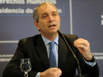 Alak: La Unasur no apadrina paraísos fiscales