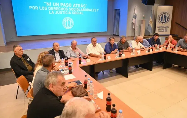 La CGT, sobre las medidas económicas de Luis Caputo: El ajuste lo paga el pueblo
