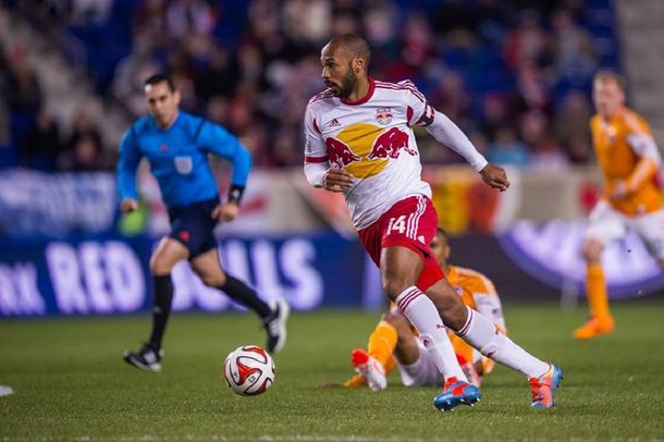 Henry se retira del fútbol profesional tras 20 años de trayectoria
