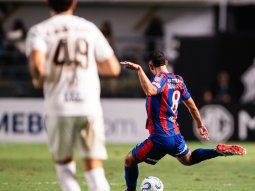 San Lorenzo levantó un 0-2 y empató 2-2 con Santos en Brasil. San Lorenzo levantó un 0-2 y empató 2-2 con Santos en Brasil.