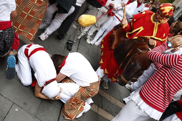 Así fue el primer encierro con los toros en San Fermín 2014