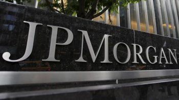 JP Morgan es un banco de Estados Unidos y una de las mayores empresas financieras del mundo JP Morgan es un banco de Estados Unidos y una de las mayores empresas financieras del mundo