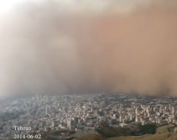 Una tormenta de arena se come a la capital de Irán