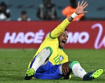 Malas noticias para Brasil: el parte médico de la lesión de Neymar