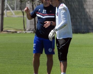 Migliore tiene las puertas del club abiertas