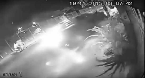 Un muerto: choque brutal entre un auto y una moto