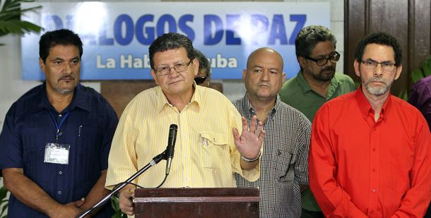 Las FARC confirmaron que mantienen secuestrado a un general