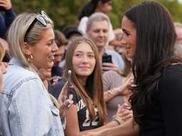 Meghan Markle rompió el protocolo y su llegada al castillo de Windsor es viral