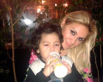 Picante tuit de Verónica Ojeda: Papá no es el que engendra