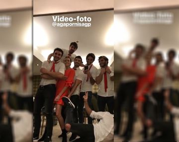 Un desubicado: el manoseo de un músico de Agapornis a Melina Lezcano