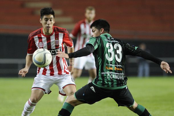 Estudiantes y San Martín empataron en La Plata