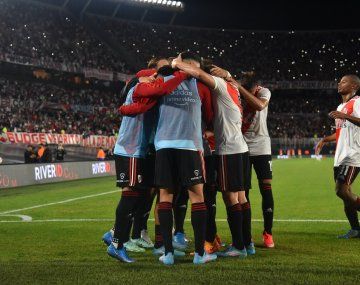Cómo ver en vivo River-Atlético Tucumán