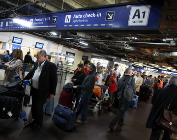 Normalizan los vuelos tras los incidentes en Aeroparque