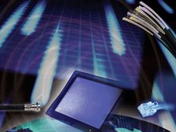 Gracias a Cluztr podés navegar en Internet sin sentirte solo