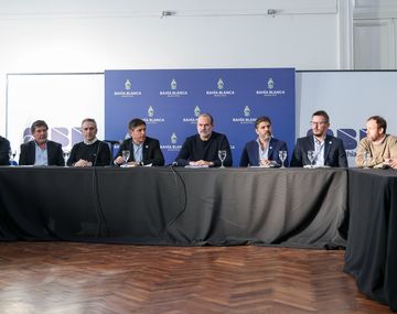 Kicillof le pidió a Milei que destine parte del acuerdo con el FMI a Bahía Blanca