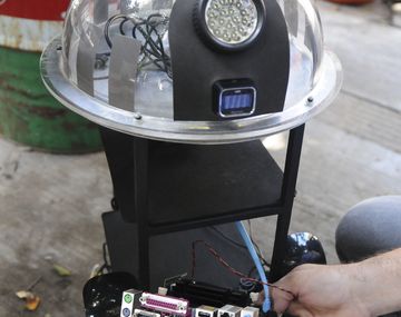 El robot argentino que come basura