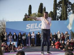 Máximo Kirchner en Hurlingham. (Foto gentileza Télam)