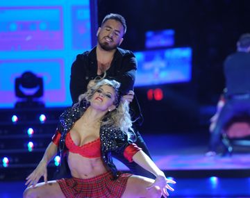 Fede Bal Laurita Fernández bailan el rock.