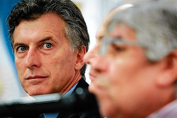 Con el círculo rojo como aliado, Macri le apunta al sindicalismo e insiste con la flexibilización laboral