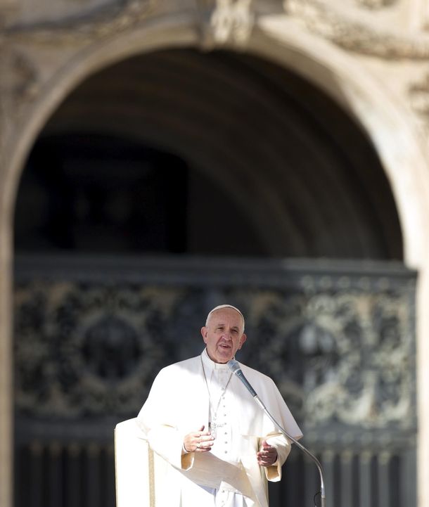 El Papa insiste con el derecho a las tres T: Tierra, Trabajo y Techo