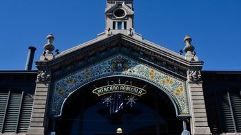 El pozo del Mercado Agrícola da 20.000 litros de agua por hora. El pozo del Mercado Agrícola da 20.000 litros de agua por hora.