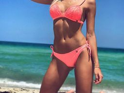 Candela Ruggeri, sexy para meditar