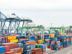 Las exportaciones crecieron un 3% y llevan dos meses consecutivos al alza. Las exportaciones crecieron un 3% y llevan dos meses consecutivos al alza.