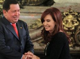 cristina fernandez viaja a cuba y visitaria a hugo chavez cristina fernandez viaja a cuba y visitaria a hugo chavez