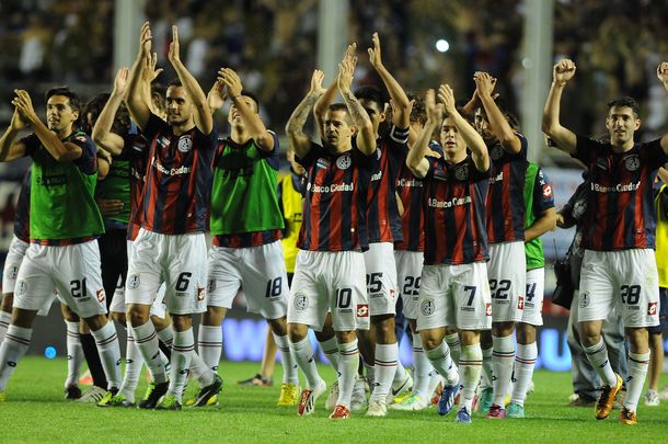 San Lorenzo le ganó a Boca y se acerca a Newells en la punta