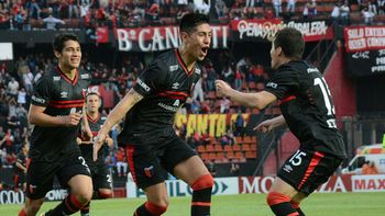 colon vencio a defensa y sigue prendido arriba colon vencio a defensa y sigue prendido arriba