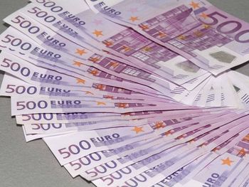 Un refugiado sirio devolvió 50 mil euros