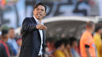 muneco enojado: las condiciones del armado del plantel no son ideales muneco enojado: las condiciones del armado del plantel no son ideales