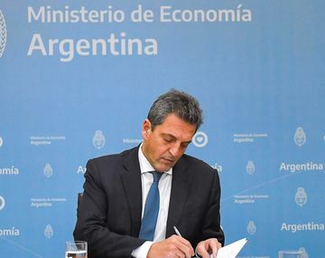 La Confederación Socialista apoyó la candidatura de Massa