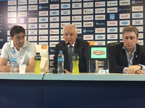 Diego Milito sigue seis meses más: Me quedo a jugar la Libertadores y me retiro