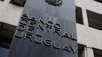 El Banco Central del Uruguay (BCU) reportó un crecimiento del 0,9% en el PIB del país. El Banco Central del Uruguay (BCU) reportó un crecimiento del 0,9% en el PIB del país.