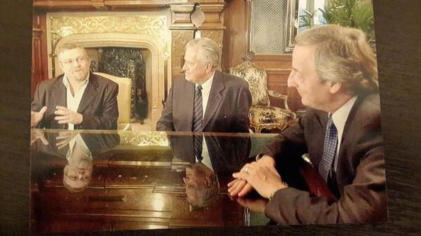 Cristina Kirchner mostró la foto de la que había habaldo en su discurso