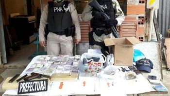 Desbarataron una banda narco de 16 personas - Crédito: Prefectura Desbarataron una banda narco de 16 personas - Crédito: Prefectura