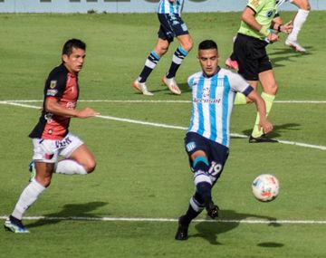 Cómo ver en vivo Colón vs Racing por la Liga Profesional.