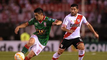 huracan sorprendio y le gano a river por la ida de la copa en nunez huracan sorprendio y le gano a river por la ida de la copa en nunez