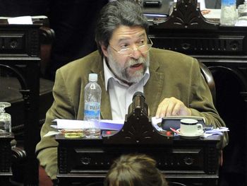 Lozano: Este gobierno no es de centroizquierda