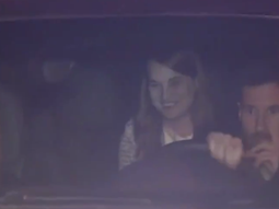 asi llegaron lionel messi y antonella roccuzzo al city center de rosario asi llegaron lionel messi y antonella roccuzzo al city center de rosario