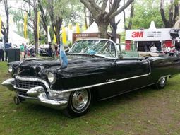 este es el descapotable que pidio macri, el mismo que usaron peron y alfonsin este es el descapotable que pidio macri, el mismo que usaron peron y alfonsin