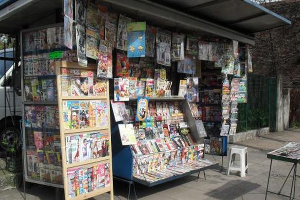 Los diarios y el subte se podrán empezar a pagar con tarjeta