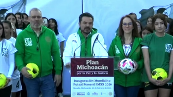 Zoé Robleod en la presentación del Mundialito IMSS de futsal femenil. Zoé Robleod en la presentación del Mundialito IMSS de futsal femenil.