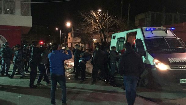 Así detienen a barras de Independiente