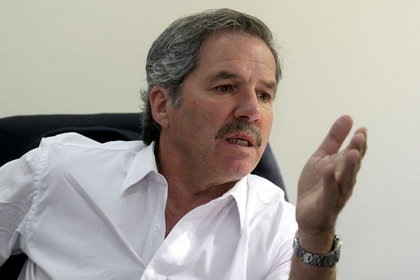 Solá: Me veo compitiendo con Insaurralde por la Provincia