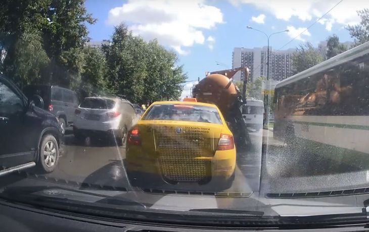 Explotó camión con excremento en Rusia