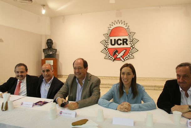 Vidal intenta calmar el estallido radical en Buenos Aires y la UCR sella alianza con el PRO en Santa Fe