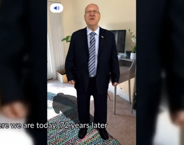 El presidente de Israel festej&oacute; el D&iacute;a de la Independencia con un holograma